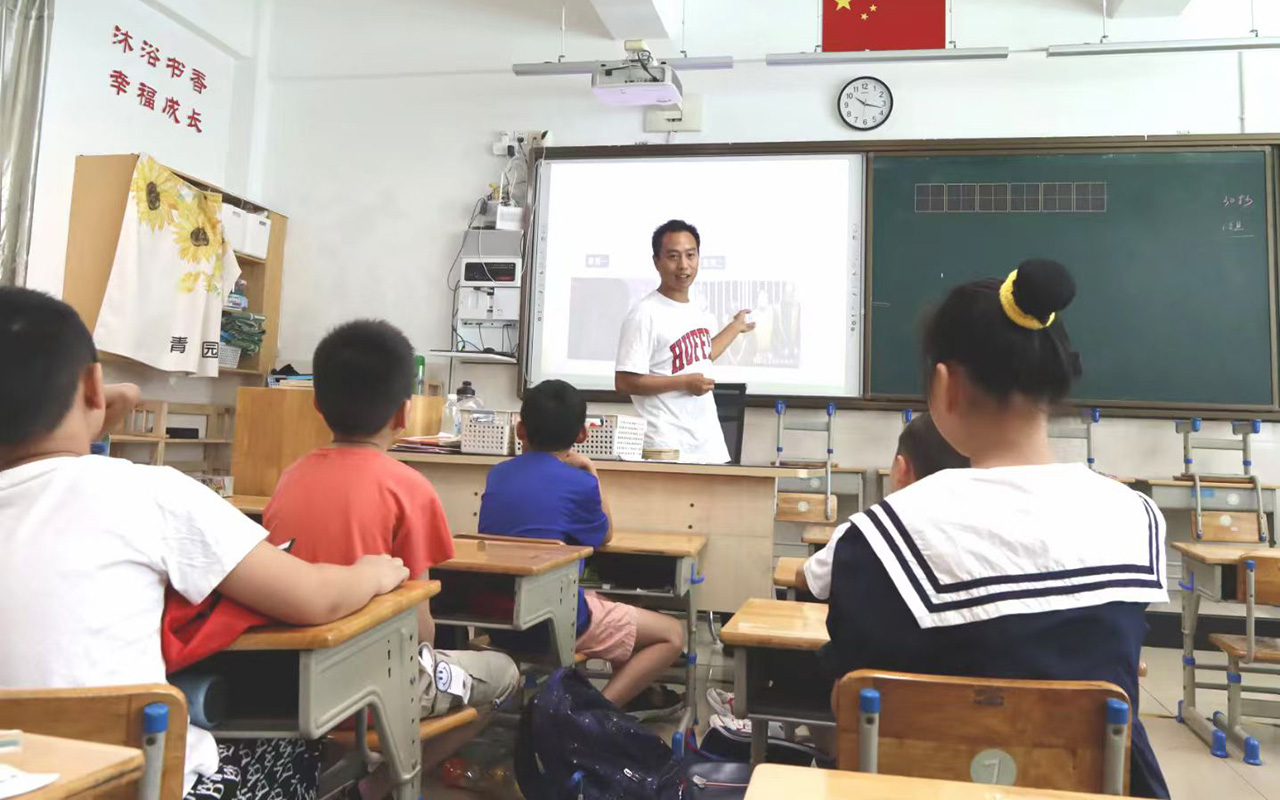 丰润钟公庙中心小学